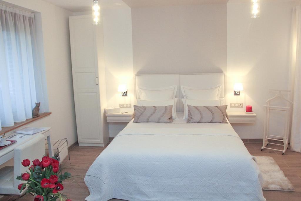 Au Coeur Des Hôtes Steenvoorde Zimmer foto